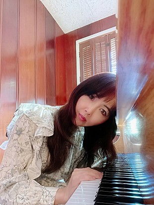 「飯島真理、アニバーサリー公演をビルボードライブで開催」