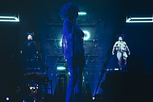 「＜ライブレポート＞椎名林檎、一大スペクタクル音楽絵巻を実演」