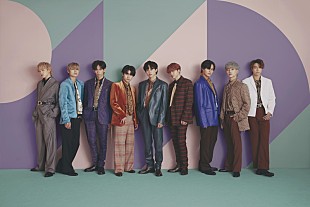 「超特急、レトロポップな「Call My Name」MVで“乾杯ダンス”」