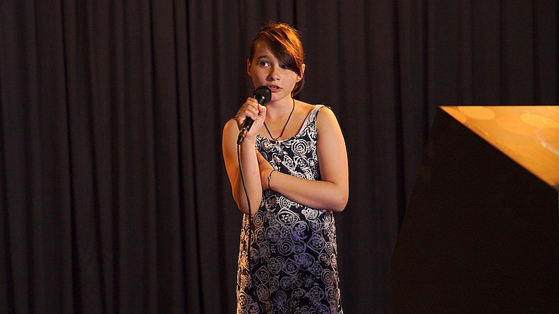 「(C)Turkish Riviera Run Club Limited, British Broadcasting Corporation, The British Film Institute & Tango 2022」2枚目/2