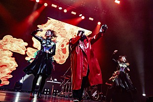 「BABYMETAL、初のアジア・ワンマンツアーでタイのヒップホップ・シンガーF.HEROと再共演」