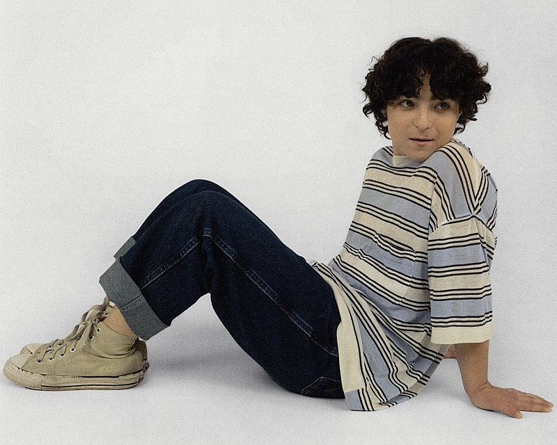 「クロード、ノスタルジックな「Wet」とアップビートな「Crumbs」を公開」1枚目/2