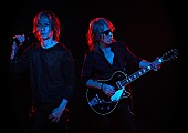 「B’z、デビュー35周年に生まれたニューシングル『STARS』リリース決定」1枚目/3