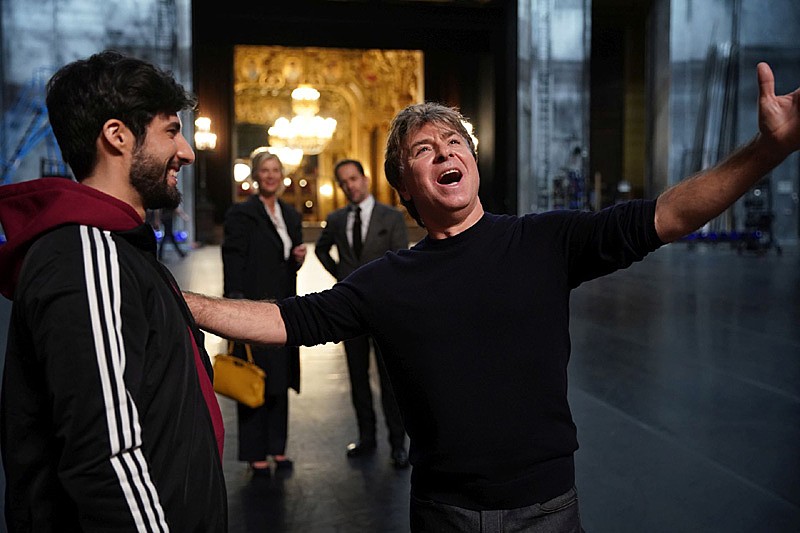 「映画『テノール！ 人生はハーモニー』より、テノール歌手ロベルト・アラーニャ×ビートボクサーMB14共演シーンを独占解禁」1枚目/5