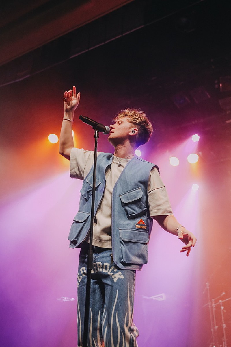 「コナー・メイナード、11年ぶりアルバム『+11 Hours』リリース」1枚目/7