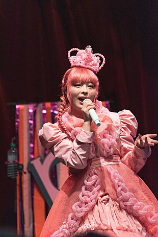 「きゃりーぱみゅぱみゅワールドツアーが閉幕、7都市で海外ファンを魅了」