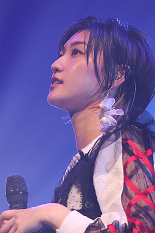 「小林歌穂（エビ中）、誕生日当日のソロライブで“スナック歌穂”をオープン」