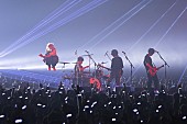 「＜ライブレポート＞BUMP OF CHICKENの“声出し解禁”ツアー【be there】千秋楽、バンドとファンの絆を再確認した一夜を振り返る」1枚目/13