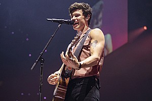 ショーン・メンデス、エド・シーランのライブで1年半ぶりの