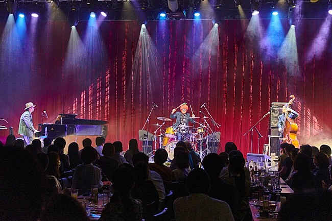 「Photo by ViVi Koharu」11枚目/19