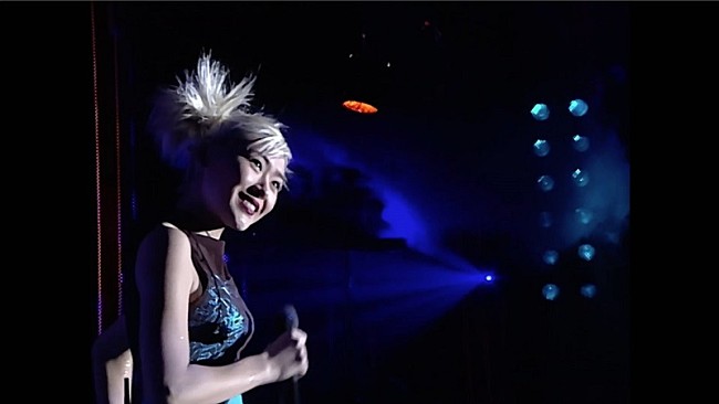 「globe「FACES PLACES」ライブ映像も、8月発売ライブBlu-rayより冒頭12分の映像公開」1枚目/5