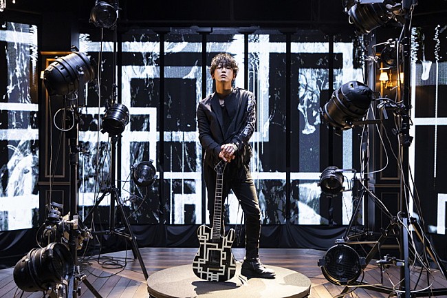 「亀梨和也「皆さんの記憶に残る楽曲になれたら」、自身作詞のソロ新曲「Cross」で過去＆未来をつなぐ」1枚目/3