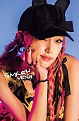 「YENA シングル『SMILEY-Japanese Ver.- (feat.ちゃんみな)』初回限定盤B」3枚目/4