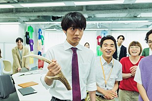 「「こっち向いてよ向井くん」“向井くん”赤楚衛二の恋愛迷子ぶりに「最高に面白い」の声　「ポンコツな赤楚くんに笑った」「赤楚くんが演じるからこそ憎めない」」