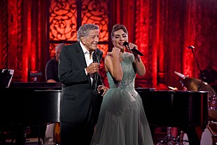 「レディー・ガガ、敬愛する故トニー・ベネットとの出会いを振り返る」