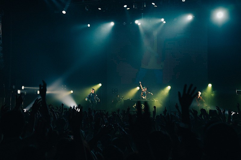 「Photo by Kazumi Watanabe」2枚目/9