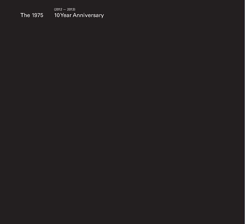 「The 1975、デビューAL発売10周年を記念した限定商品をリリース」1枚目/5