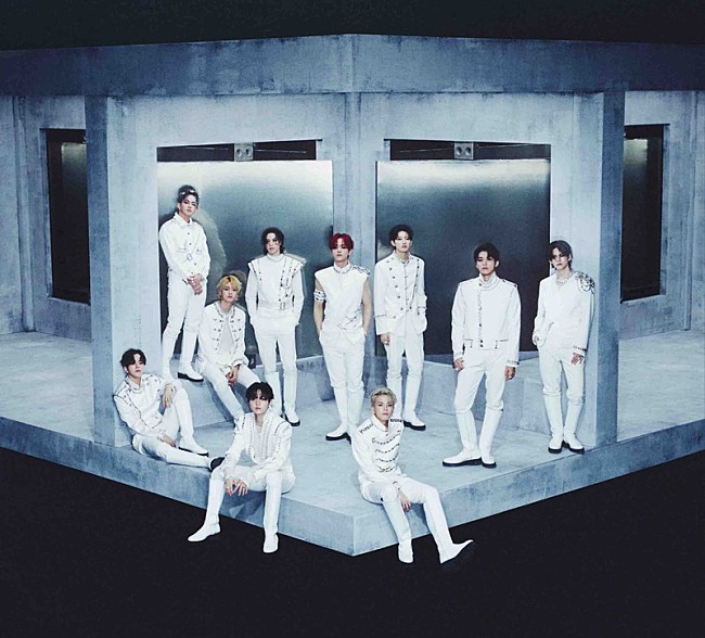 「TREASURE」4枚目/4