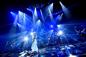 ライブレポート＞山本彩、15公演を巡った全国ライブハウスツアー完走