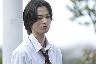 「「最高の教師」“江波”本田仁美と“栖原”窪塚愛流の公園シ－ンに反響　「最終回までに付き合ってほしい」「推しカップルができた」」