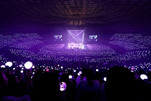 BTSのSUGA、JUNG KOOK／JIMIN／RMも登場したアンコールコンサートで