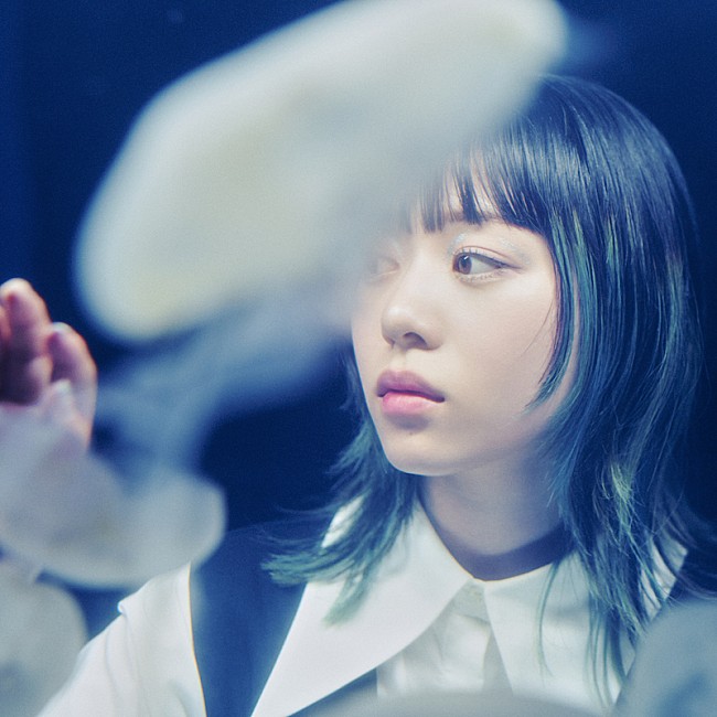 「八木海莉、WurtS提供＆アジカンメンバー参加の新曲「メタモルフォーゼ」配信リリース」1枚目/5