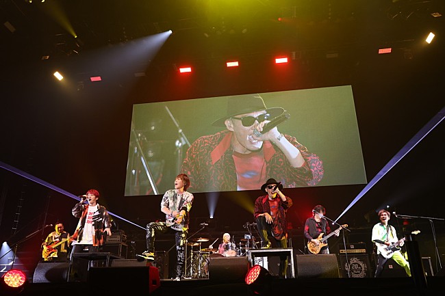 「＜ライブレポート＞FLOW、デビュー20周年【アニメ縛りフェス】を振り返る「今しかないこの瞬間を作りたくて、俺たちはバンドをやっています」」1枚目/14