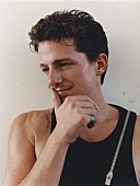 「チャーリー・プース、愛を歌う新曲「Lipstick」公開」1枚目/2