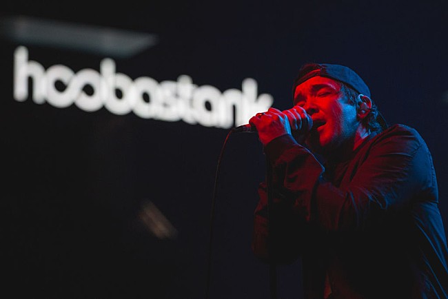 「フーバスタンク、「The Reason」MVがYouTubeで10億再生突破」1枚目/1