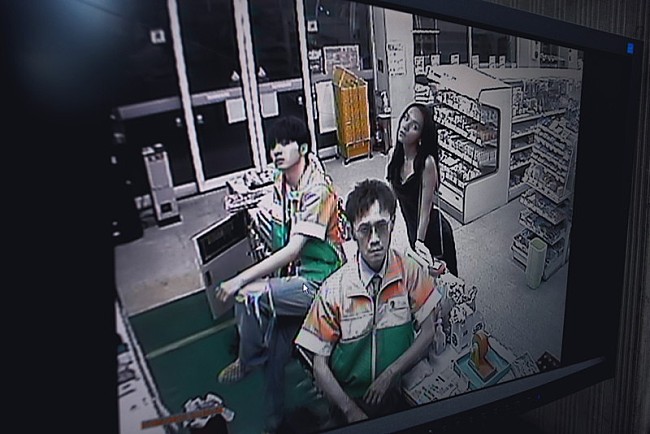 「KERENMI×アヴちゃん from 女王蜂×RYUHEI from BE:FIRST」2枚目/2