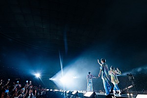 <ライブレポート>Mrs. GREEN APPLE、自身初のドームライブで見せた結成10年の集大成「これからも素敵なページをみんなと作っていけ ...