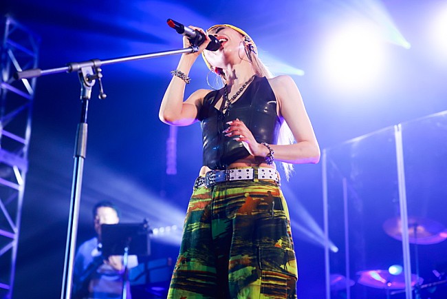 「＜ライブレポート＞加藤ミリヤが“ギャルマインド”を見せつけたZeppツアー最終公演「歌でみんなの心に寄り添うことが自分の役割で使命」」1枚目/80