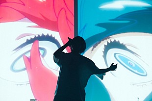 「＜ライブレポート＞虎狼を飼いならし、観客と深く思いを通わせたEveのアリーナツアーファイナル　suis（ヨルシカ）もサプライズ登場」