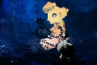 「ビョーク、「Victimhood」の幻想的なアニメーションMV公開」