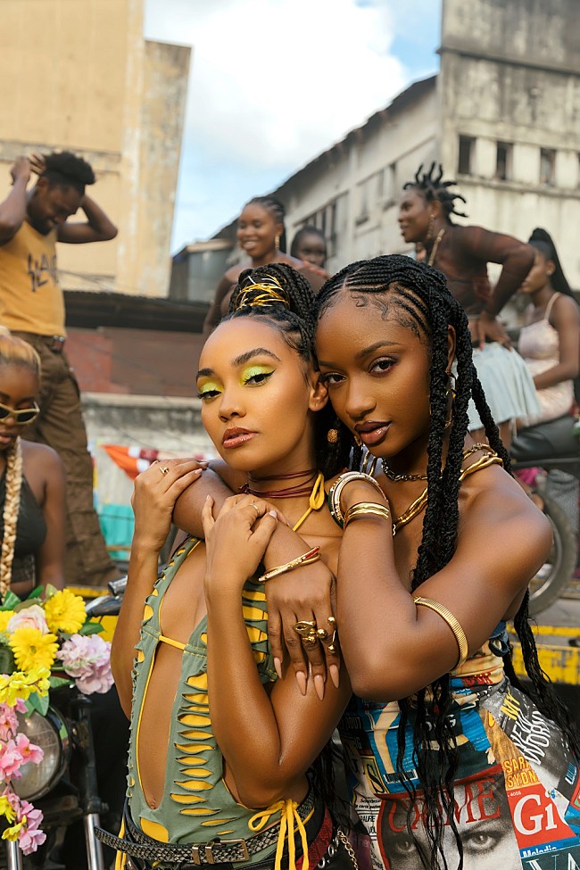 「Photo by Ruby Okoro」2枚目/2