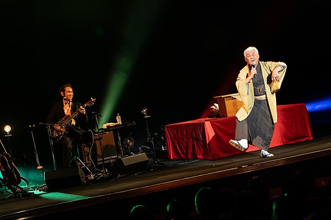 「＜ライブレポート＞柳家喬太郎×田島貴男、落語と音楽の粋な戯れ【一期一会2023】京都公演」1枚目/11