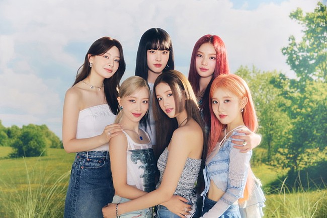 「STAYC、日本3rdシングル『LIT』リリース＆インストアイベント実施へ」1枚目/2