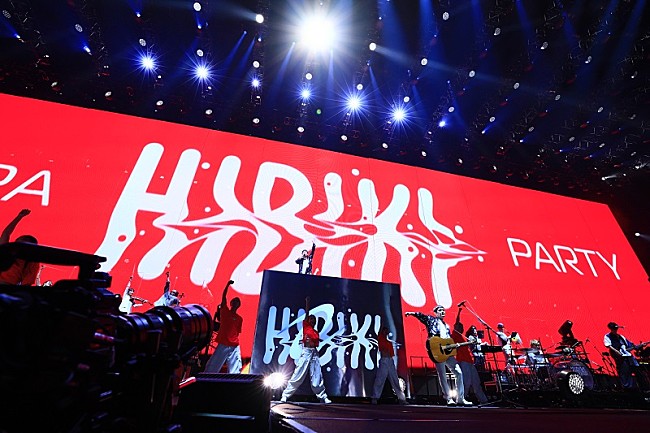 「＜ライブレポート＞ゆず、Kアリーナ横浜こけら落としDAY2は興奮と感動のエンターテイメントショーに」1枚目/10