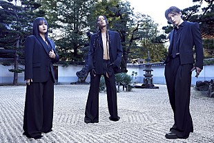 「女王蜂、新ビジュアル公開」