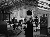 「chilldspot、mabanuaプロデュースの新曲「まどろみ」MV公開」1枚目/3