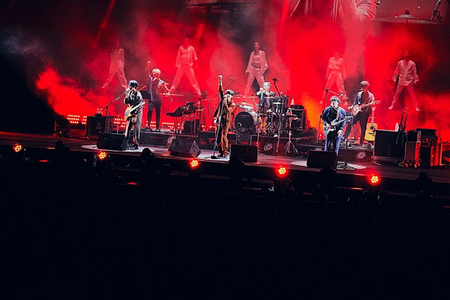 「flumpool、ファンと歌声響かせあった日本武道館アニバーサリーライブ」1枚目/15