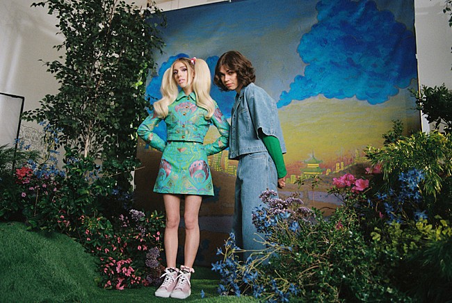 「ドミ＆JD・ベック、2024年1月に来日公演決定」1枚目/1