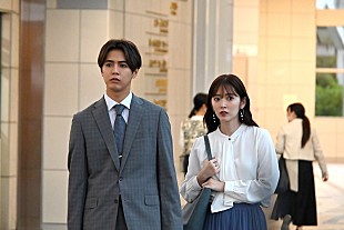 「「推しが上司になりまして」“瞳”鈴木愛理のオタクぶりに共感の声　「瞳ちゃんのオタク全開の心の声が最高」「共感しかない」」