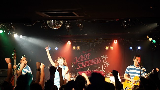 「The Biscats、全国ツアー【ノッてけ！J-BOP SUMMER】開幕＆「色んな国で、がんばロカビリーと叫びたい」」1枚目/4