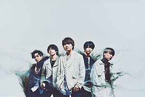 Novelbrightが路上ライブから横アリへ、結成10周年記念曲「ODYSSEY」MV