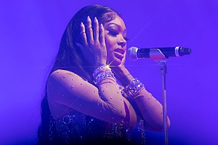 「サマー・ウォーカー、米国作曲家作詞家出版者協会による2023年【ウィメン・ビハインド・ザ・ミュージック】の受賞者に」