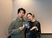 「King Gnu新井和輝のラジオに塩塚モエカ（羊文学）出演、『呪術廻戦』「渋谷事変」主題歌バンドメンバー対談に」1枚目/2