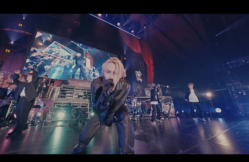 SKY-HI、アリーナツアーより「D.U.N.K.」ライブ映像を公開