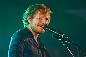 「エド・シーラン、50セントのロンドン公演で「Shape of You」披露」1枚目/1