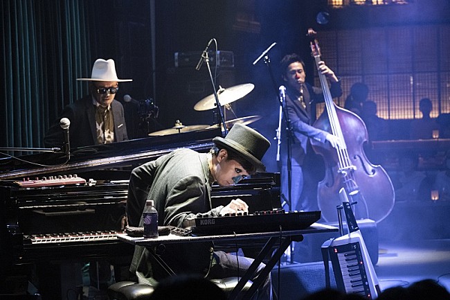 「H ZETTRIOが“ギネス世界記録”認定、60か月連続配信リリース達成で」1枚目/3